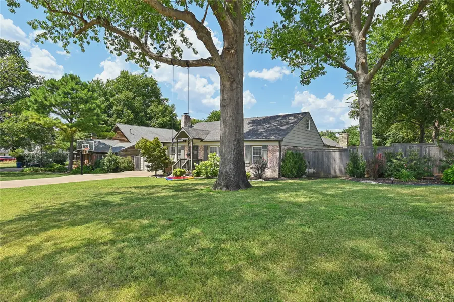 1517 E 38th Street, Tulsa, OK 74105 - #2