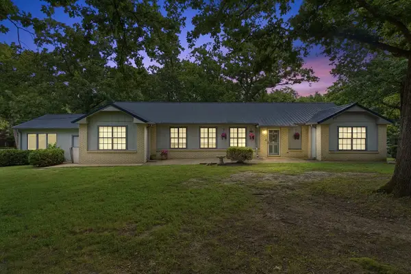 31680 S 602 Road, Grove, OK 74344