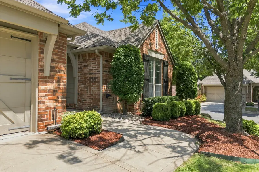 8415 E 100th Street, Tulsa, OK 74133 - #2