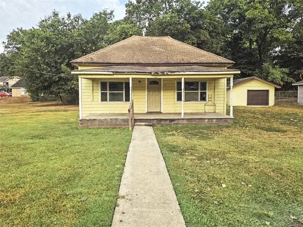 310 Wilson Avenue, Tahlequah, OK 74464