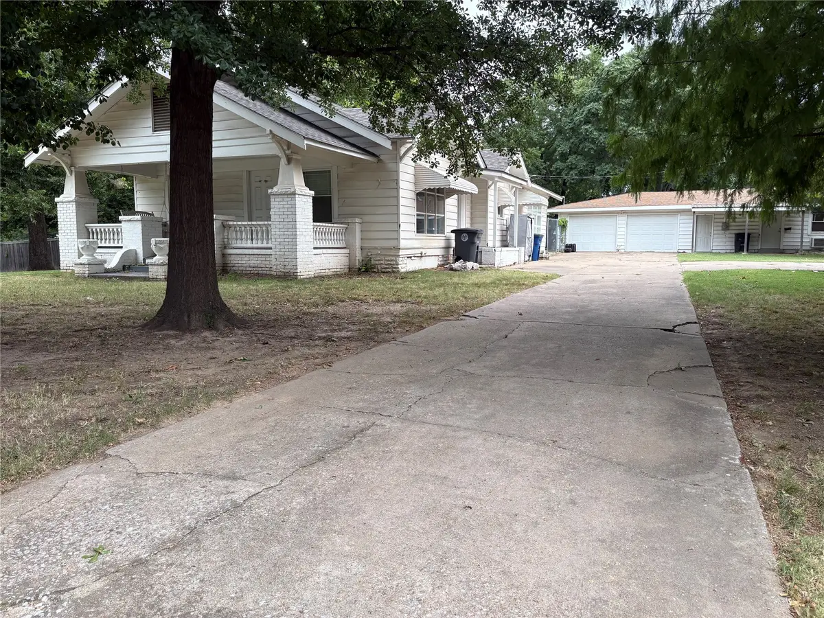 3201 E 47th Street, Tulsa, OK 74105 - #1