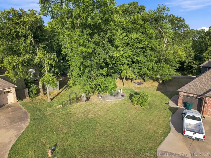 S Walnut Creek Place, Sand Springs, OK 74063 - #2