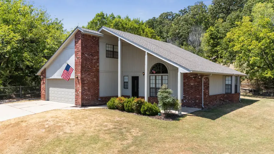 6905 W 51st Street, Tulsa, OK 74107 - #2