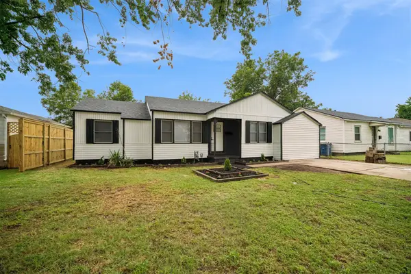 2542 E Newton Place, Tulsa, OK 74110