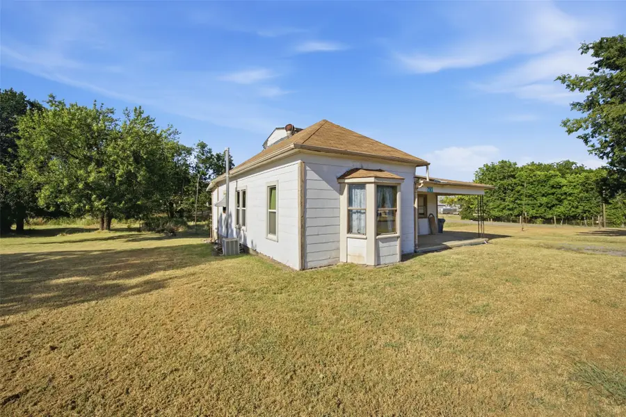 201 W Madison, McAlester, OK 74501 - #2