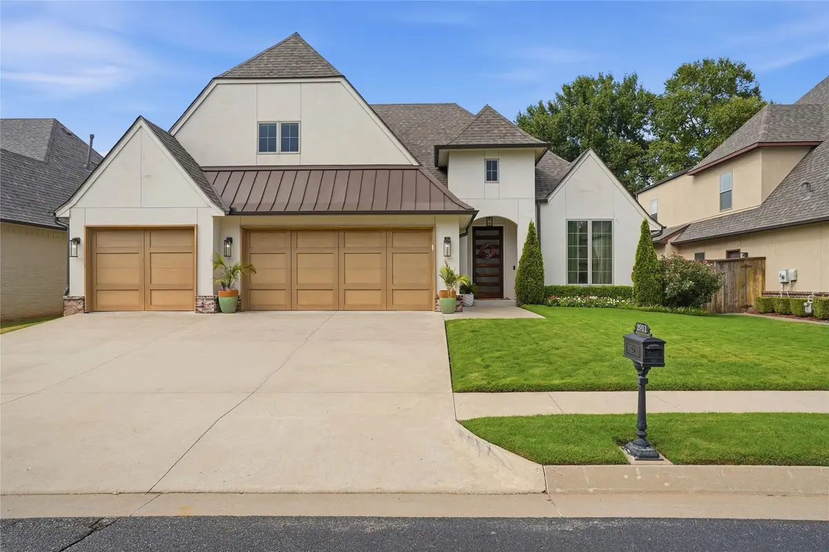 2911 E 103rd Place, Tulsa, OK 74137 - #1