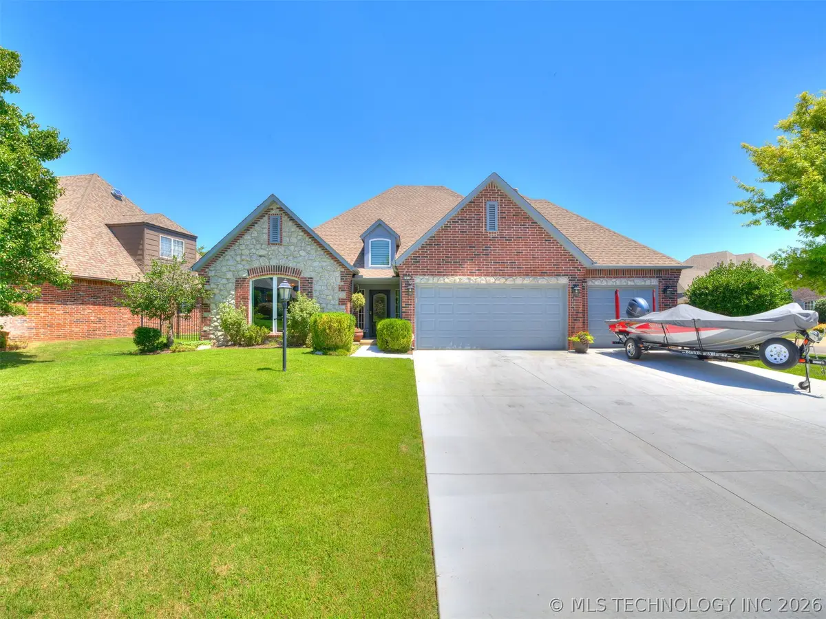 8335 S 70th East Avenue E, Tulsa, OK 74133 - #1
