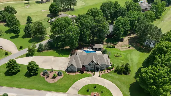 870 Cherry Springs Drive, Tahlequah, OK 74464