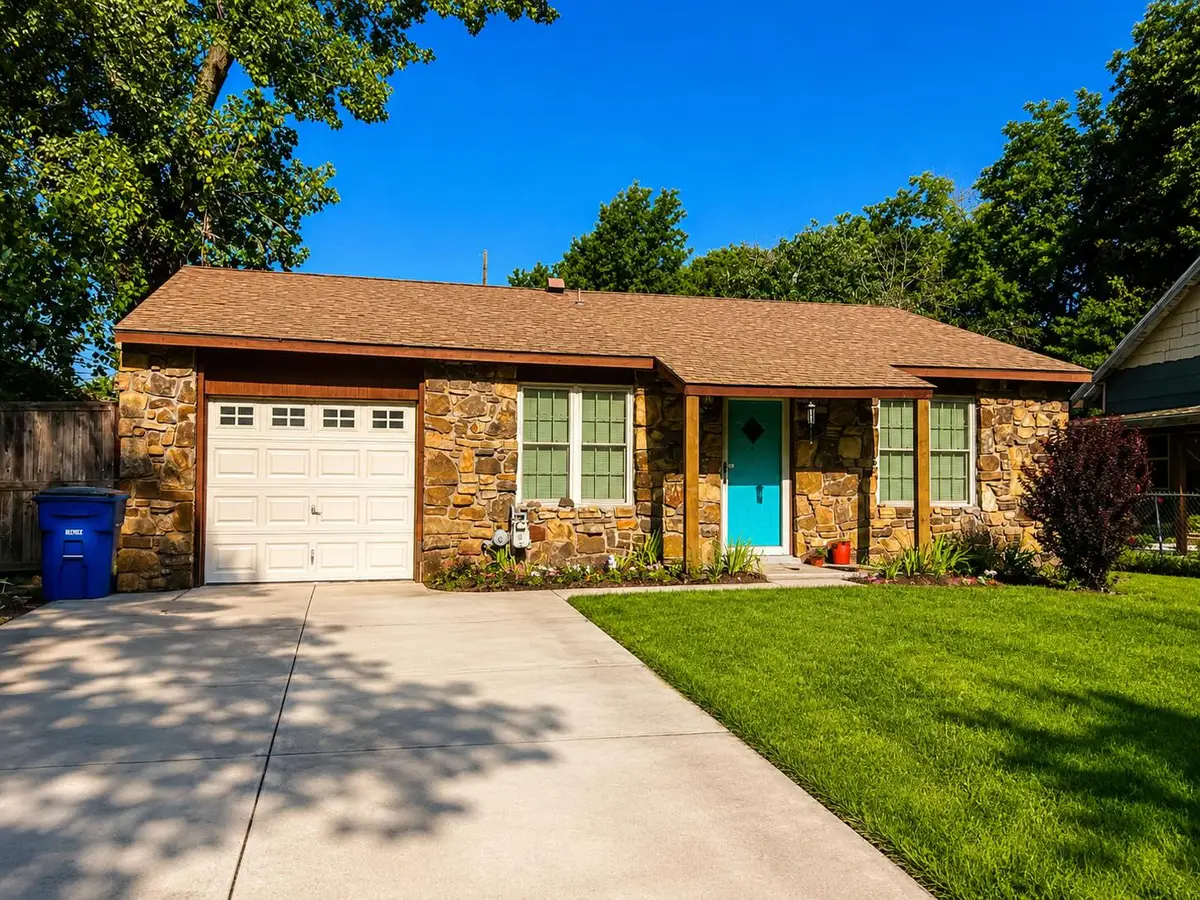 424 66th Avenue E, Tulsa, OK 74112 - #1