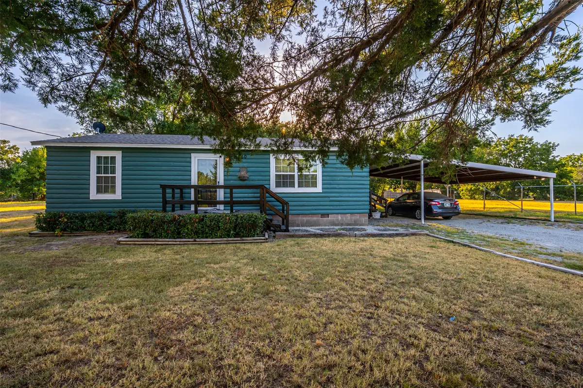 660 N Olive Street, Stratford, OK 74872 - #1