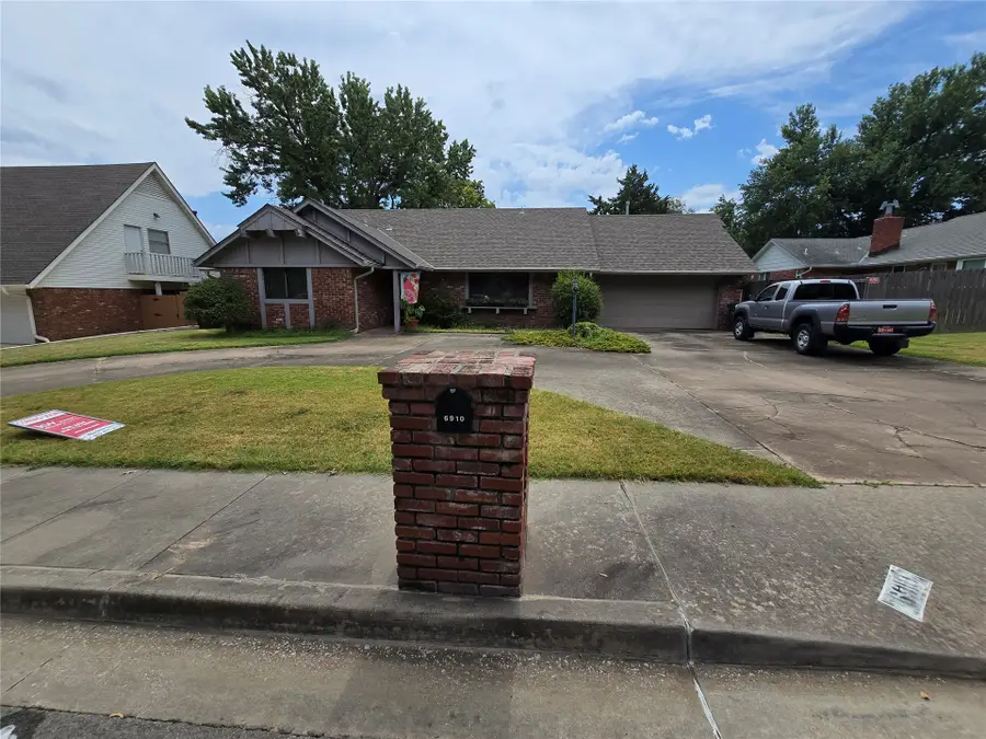 6910 E 62nd Street, Tulsa, OK 74133 - #3
