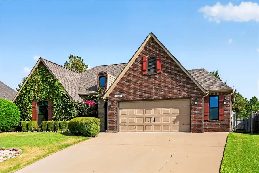10221 E 113th Street S, Bixby, OK 74008 - #3