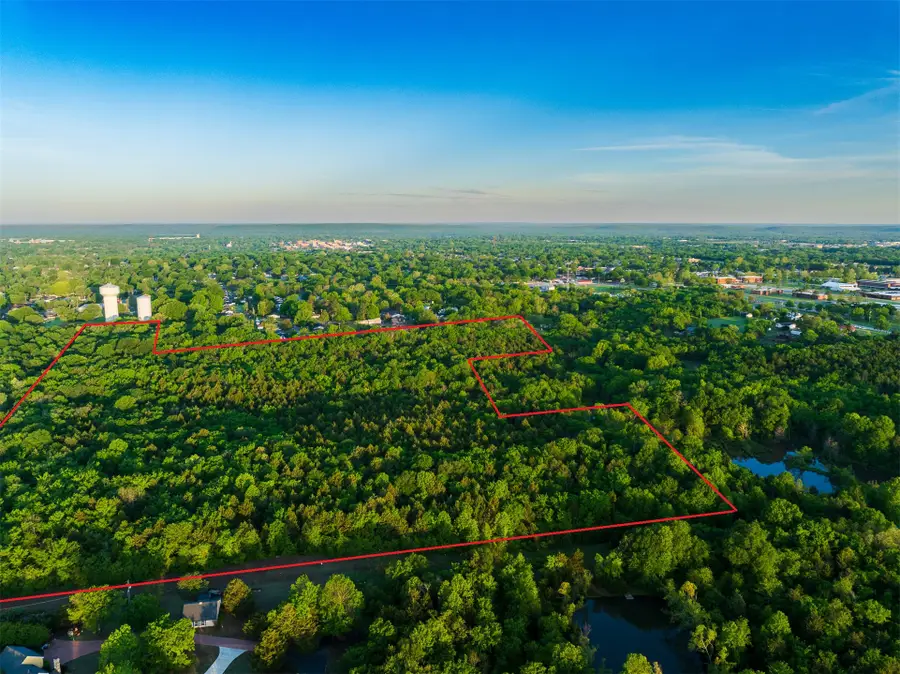 1930 E 9th Street, Okmulgee, OK 74447 - #2