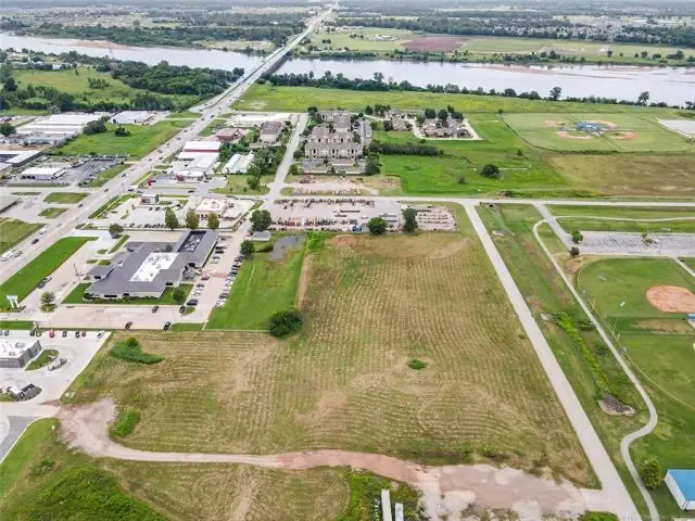 408 N Armstrong Street, Bixby, OK 74008 - #2