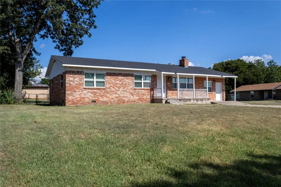1204 NW Gaye Street, Kingston, OK 73439 - #3
