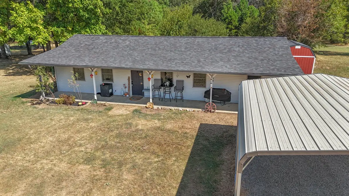 1251 W Taylor, Sallisaw, OK 74955 - #1