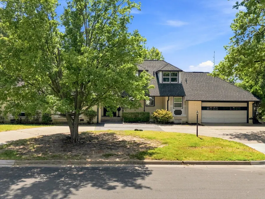 5008 S Irvington Place, Tulsa, OK 74135 - #2