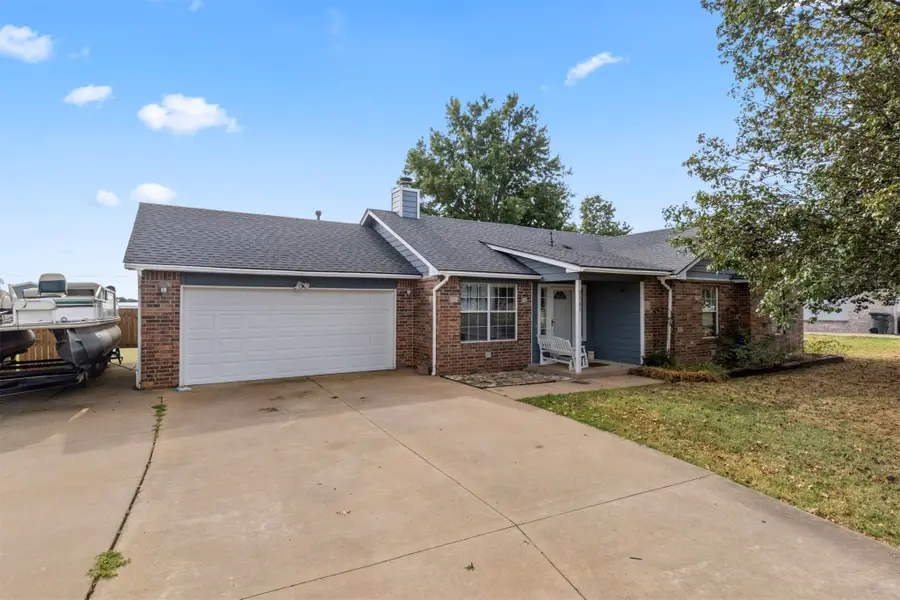 1105 S Hummingbird Lane, Skiatook, OK 74070 - #2
