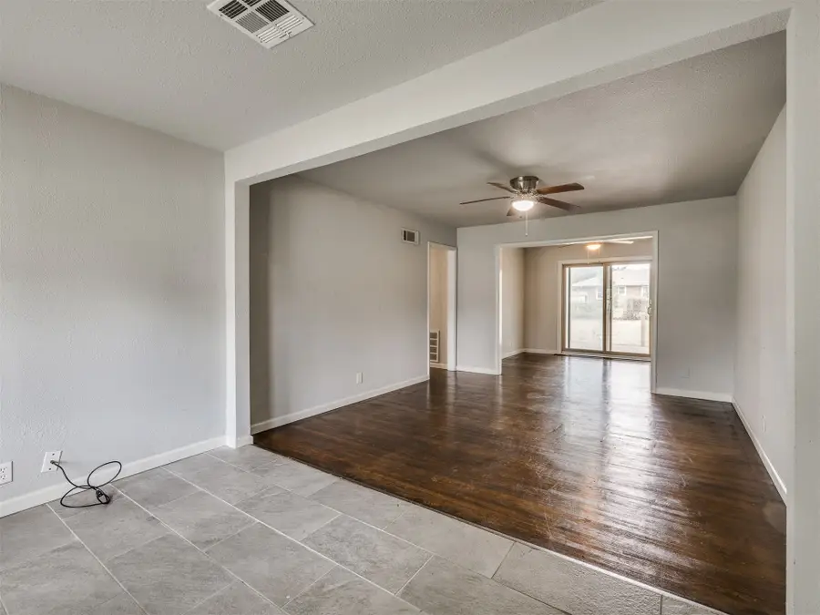 8934 E Newton Street, Tulsa, OK 74115 - #3