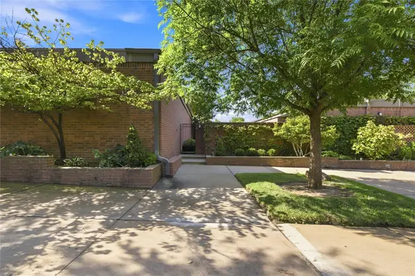 2427 E 72nd Street #5-C-2, Tulsa, OK 74136
