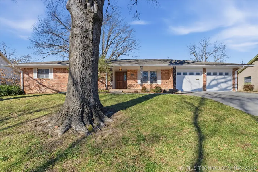 1037 Meadow Drive, Bartlesville, OK 74006 - #2