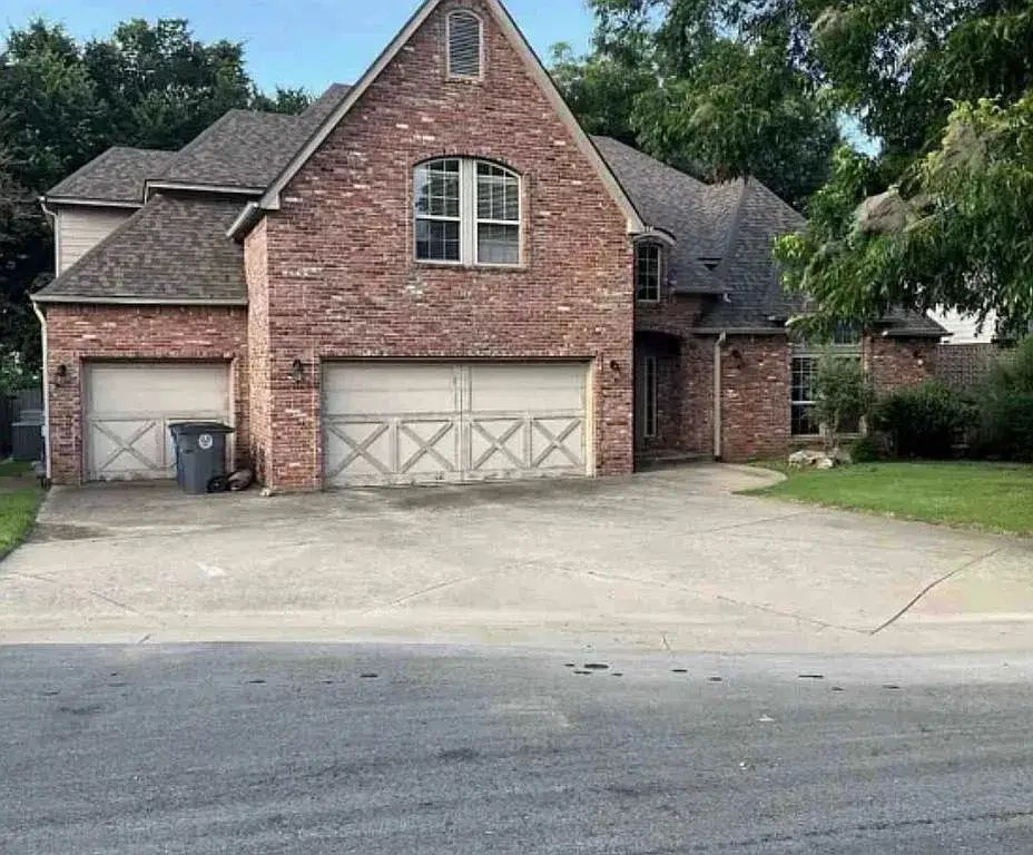 7826 E 100th Street, Tulsa, OK 74133 - #1