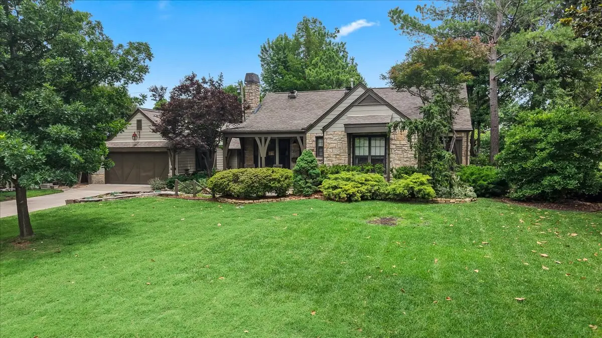 2327 Delaware Avenue, Tulsa, OK 74114 - #1
