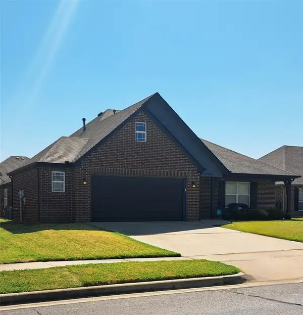 10203 N 119th East Avenue, Owasso, OK 74055