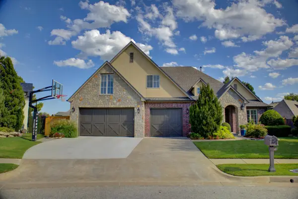 10757 S 96th Place, Tulsa, OK 74133