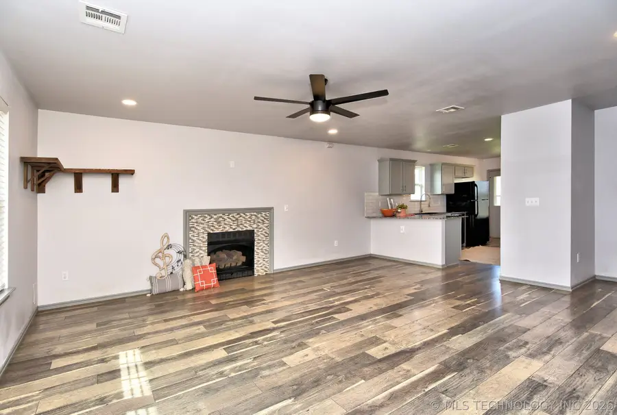 212 Dp Newman Circle, Kiefer, OK 74041 - #2