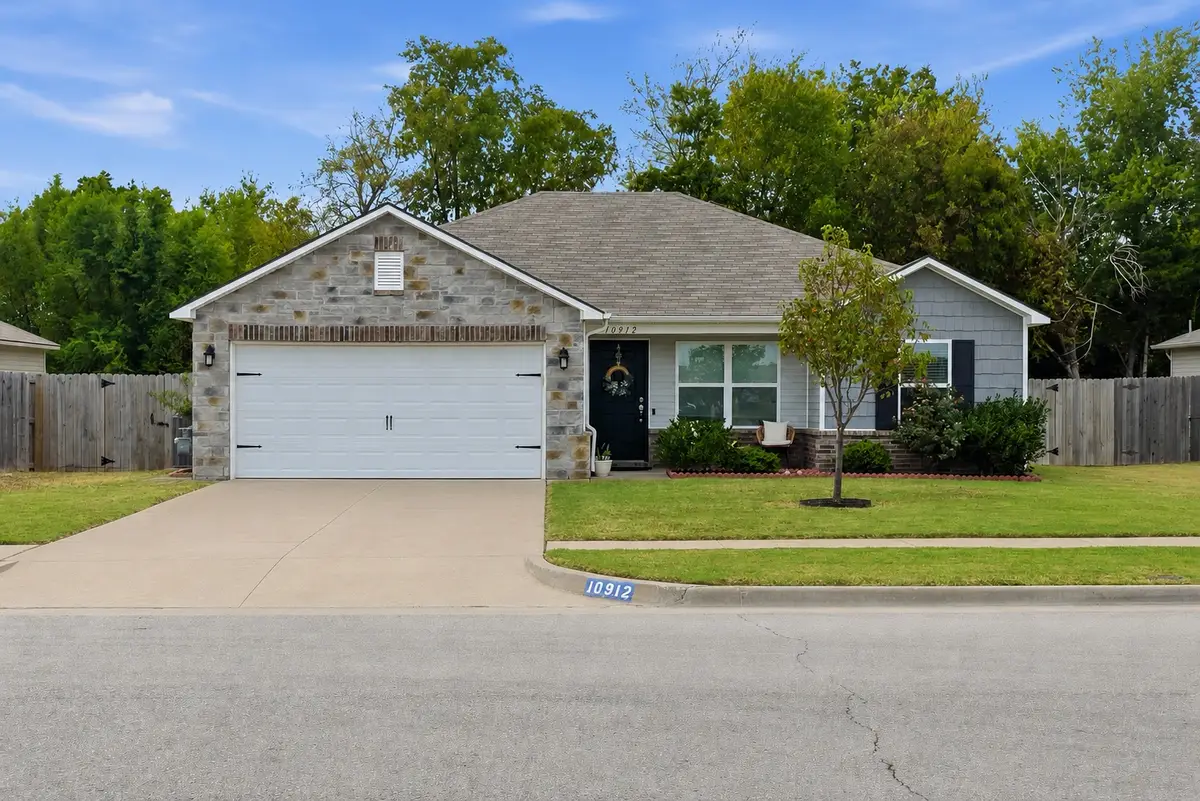10912 N 100th East Avenue, Owasso, OK 74055 - #1