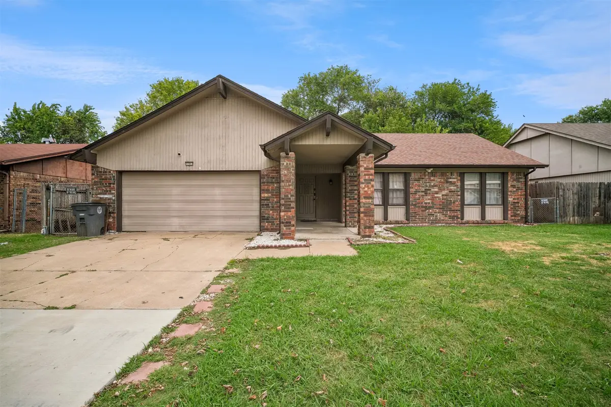 11913 E 38th Place, Tulsa, OK 74146 - #1