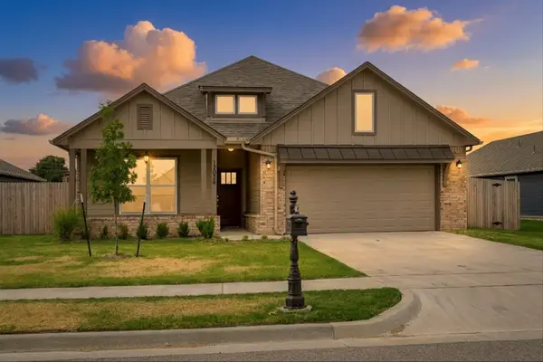12026 E 106th Place N, Owasso, OK 74055