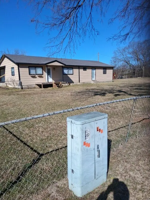 1421 2nd Ne, Ardmore, OK 73401 - #2