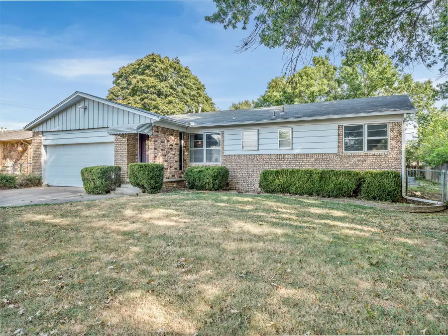 904 E Elgin Place, Broken Arrow, OK 74012 - #2