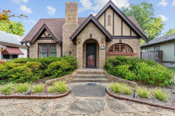 2120 E 18th Street, Tulsa, OK 74104