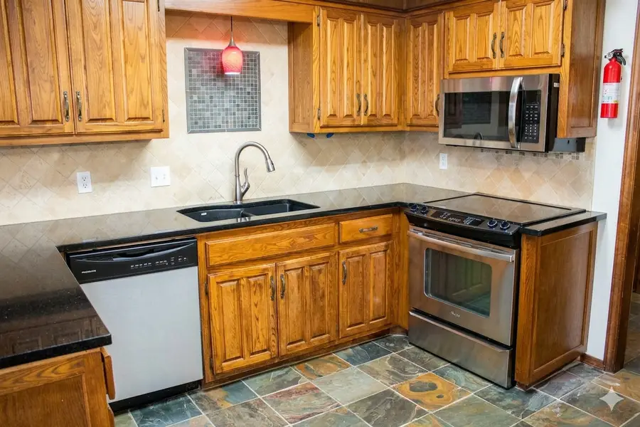 9912 S 67th East Avenue, Tulsa, OK 74133 - #2