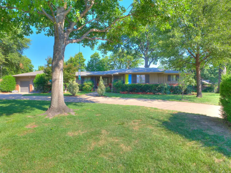 2603 S Columbia Place, Tulsa, OK 74114 - #2