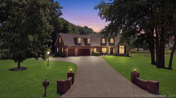 7313 N 199th East East Avenue, Owasso, OK 74055