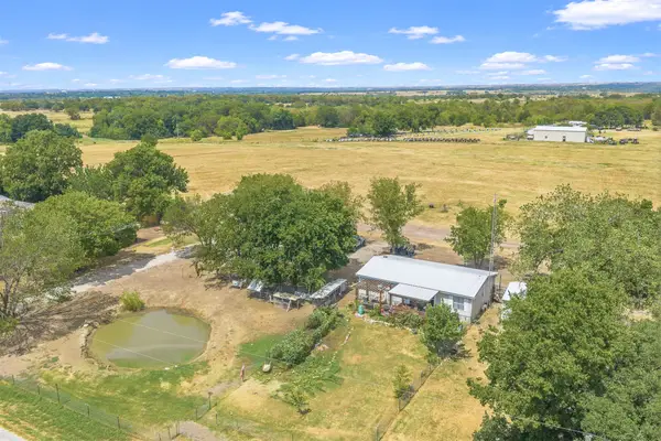 32 Forest Lane Road, Ardmore, OK 73401