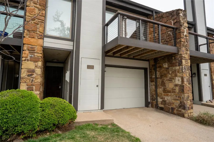 1523 Riverside Drive #1523, Tulsa, OK 74119 - #2