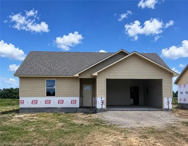 131 Countryside Way, Pocola, OK 74902