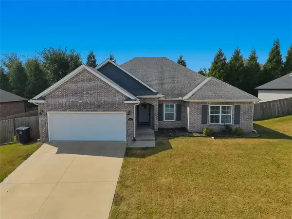 1421 Colonel Mcneil, Prairie Grove, Ar 72753