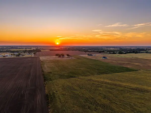 16 N Gregory Road, Yukon, OK 73099