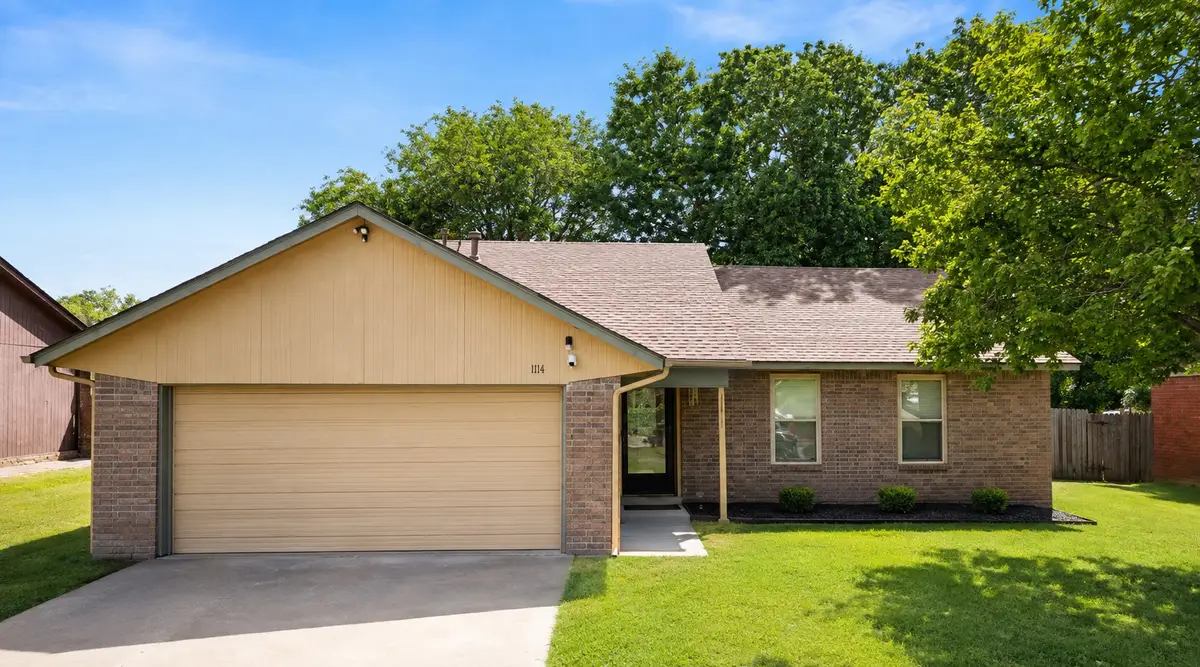 1114 W Austin Street, Broken Arrow, OK 74011 - #1