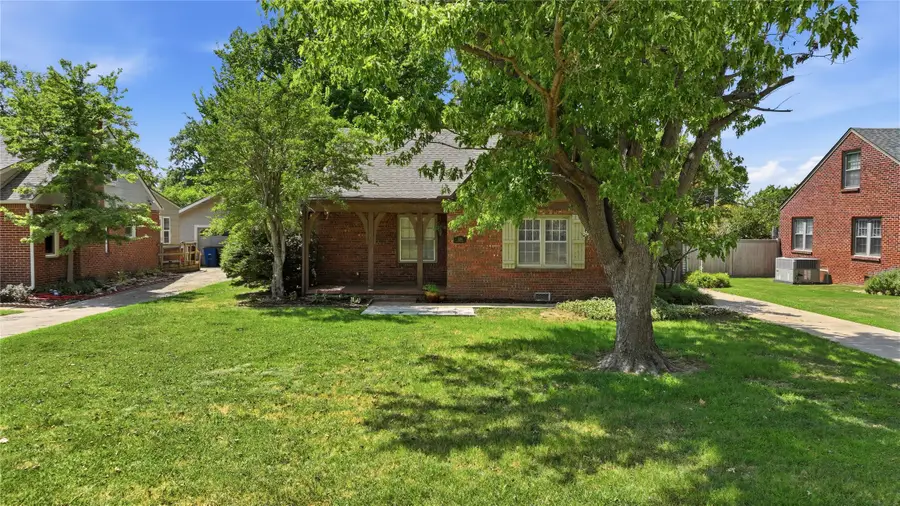 1134 S Oswego Avenue, Tulsa, OK 74112 - #2