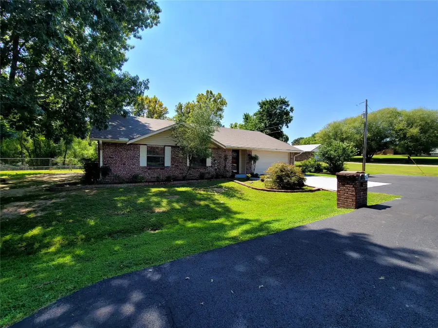 112 Meadowlark, Eufaula, OK 74432 - #2