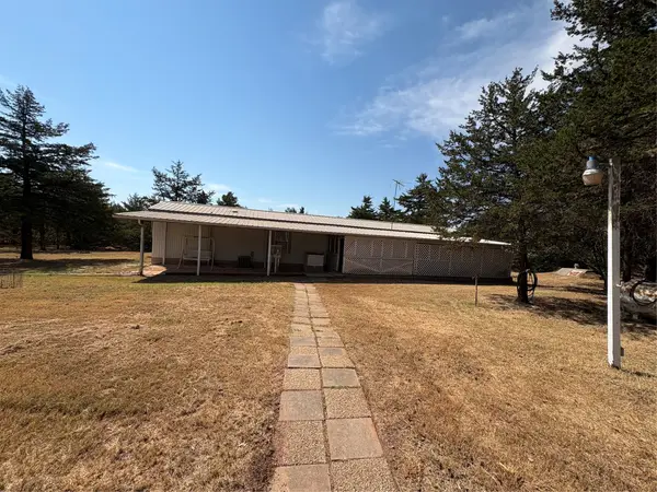8451 Hill Top Lane, Guthrie, OK 73044