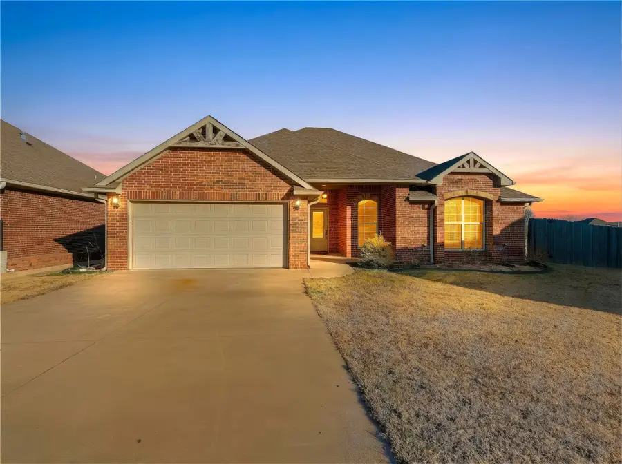 431 Westchester Court, Ada, OK 74820 - #2