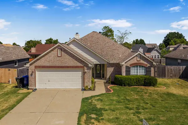 19621 E 39th Street S, Broken Arrow, OK 74014